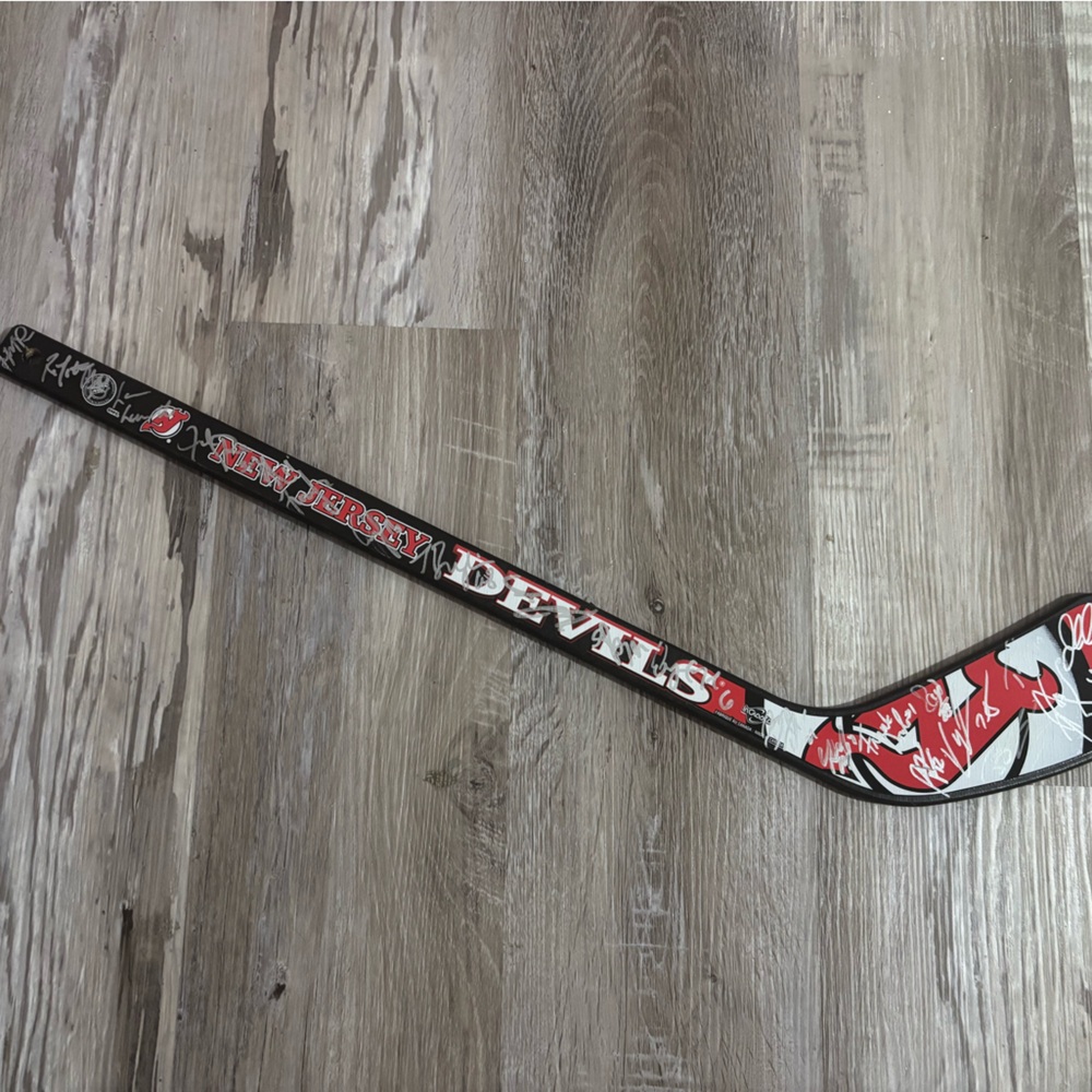 New Jersey Devils Autographed‎ Mini Hockey Stick